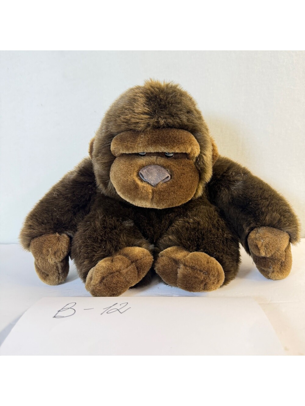 Vintage The Windsor Collection by Chosun Gorilla Plush Toy B-12
